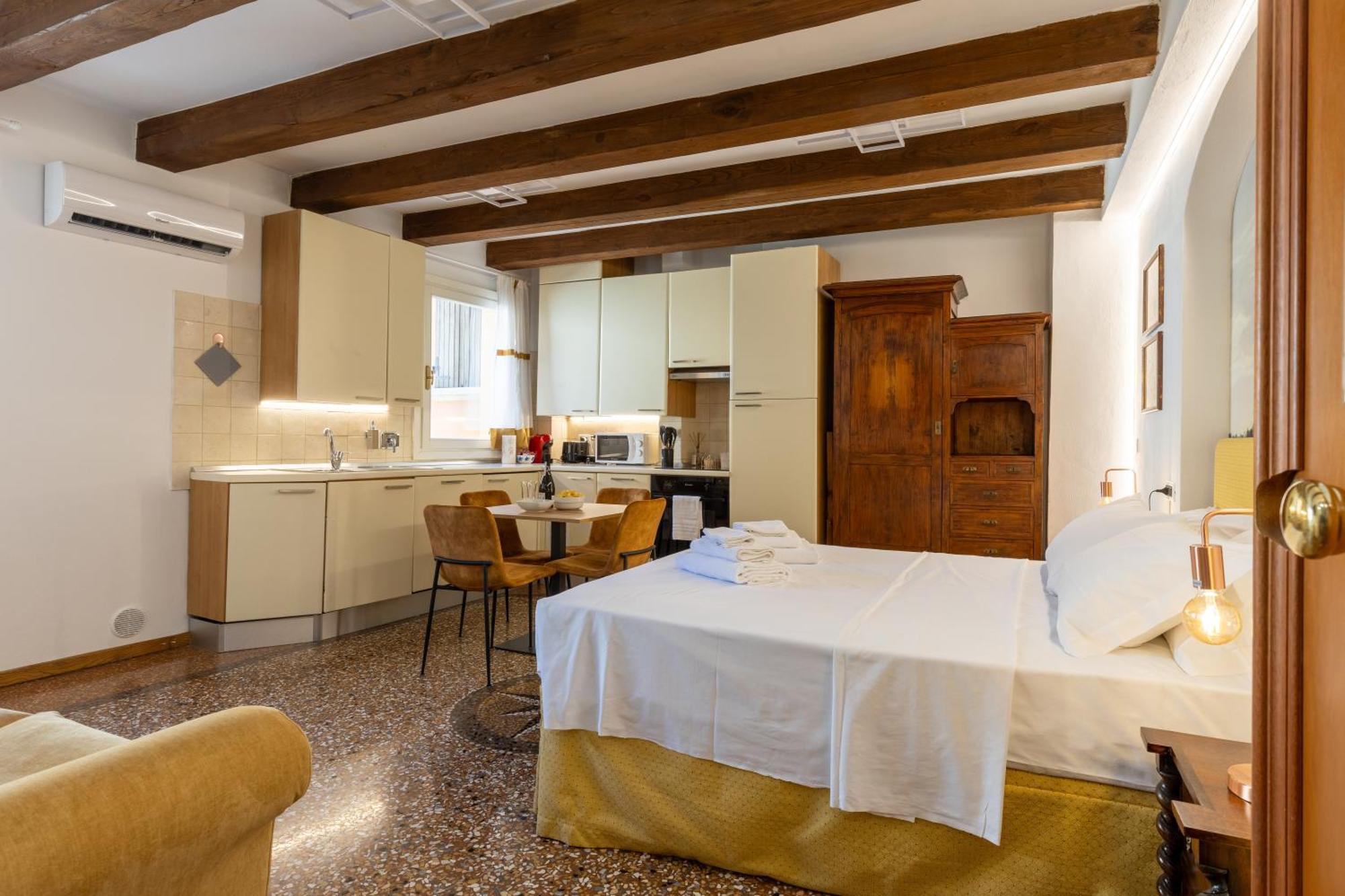 Frassinago Deluxe Suites-Bolognarooms Buitenkant foto