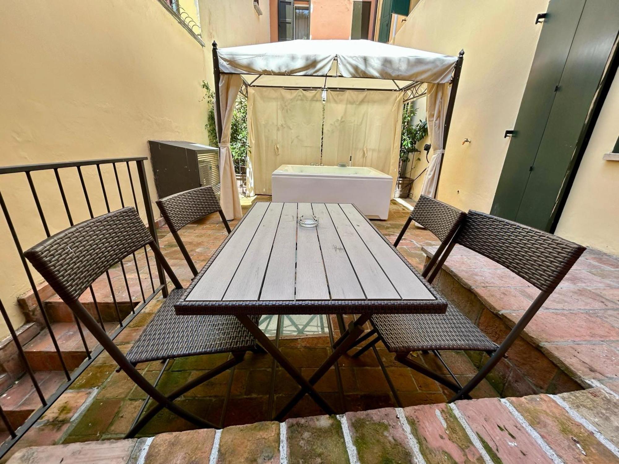 Frassinago Deluxe Suites-Bolognarooms Buitenkant foto